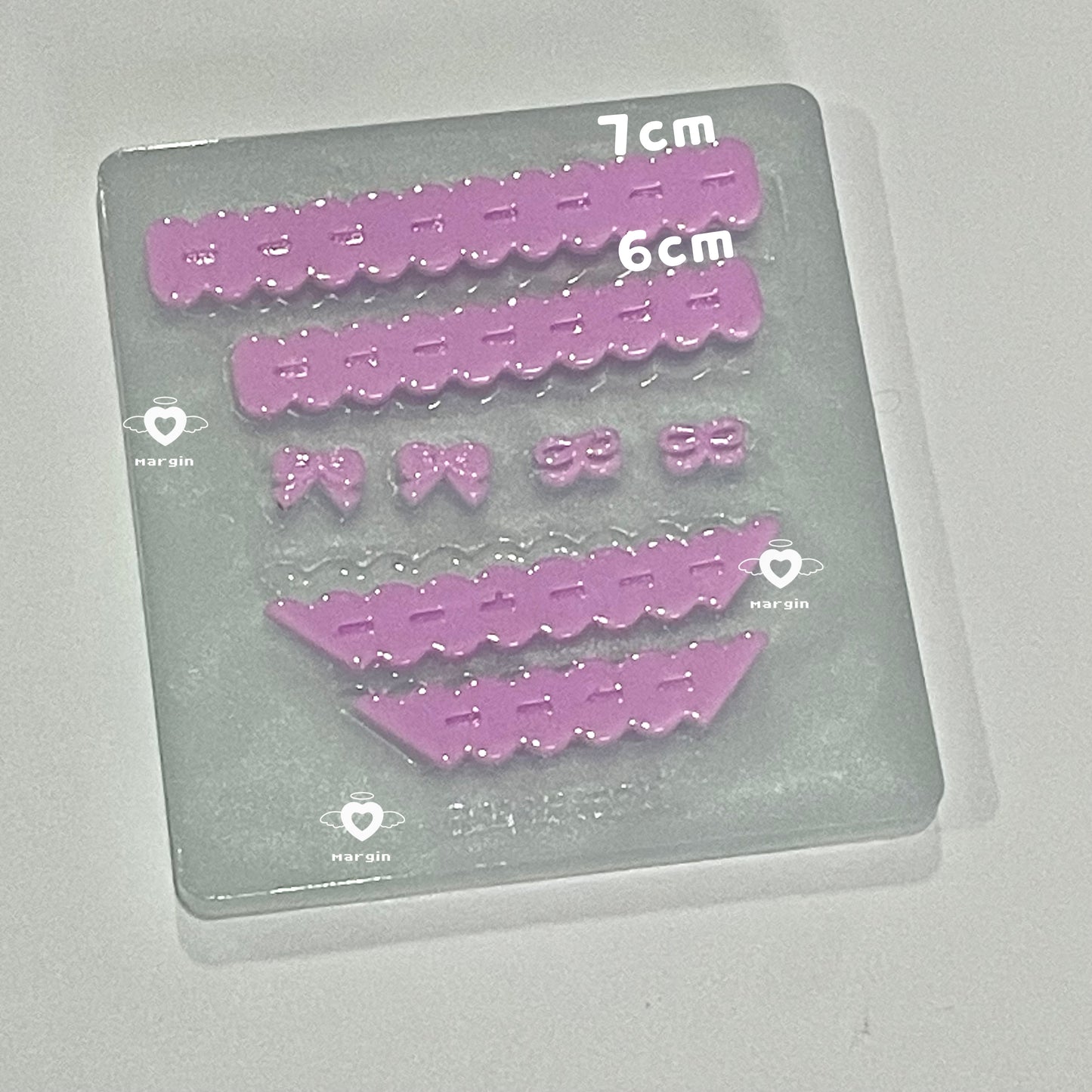 b081 bits mold scalloped border, 3d print, shiny