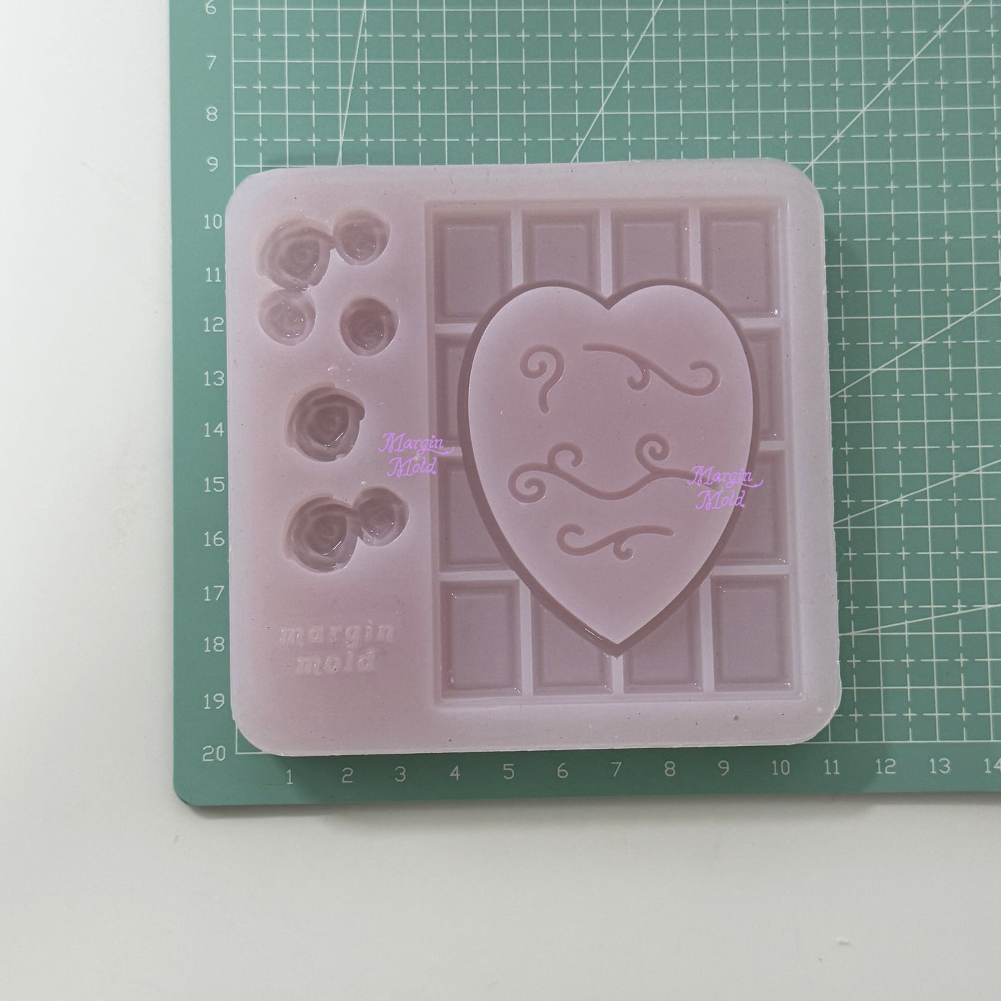 b176 chocolate bar frame with rosy vines mold, 3d print, shiny