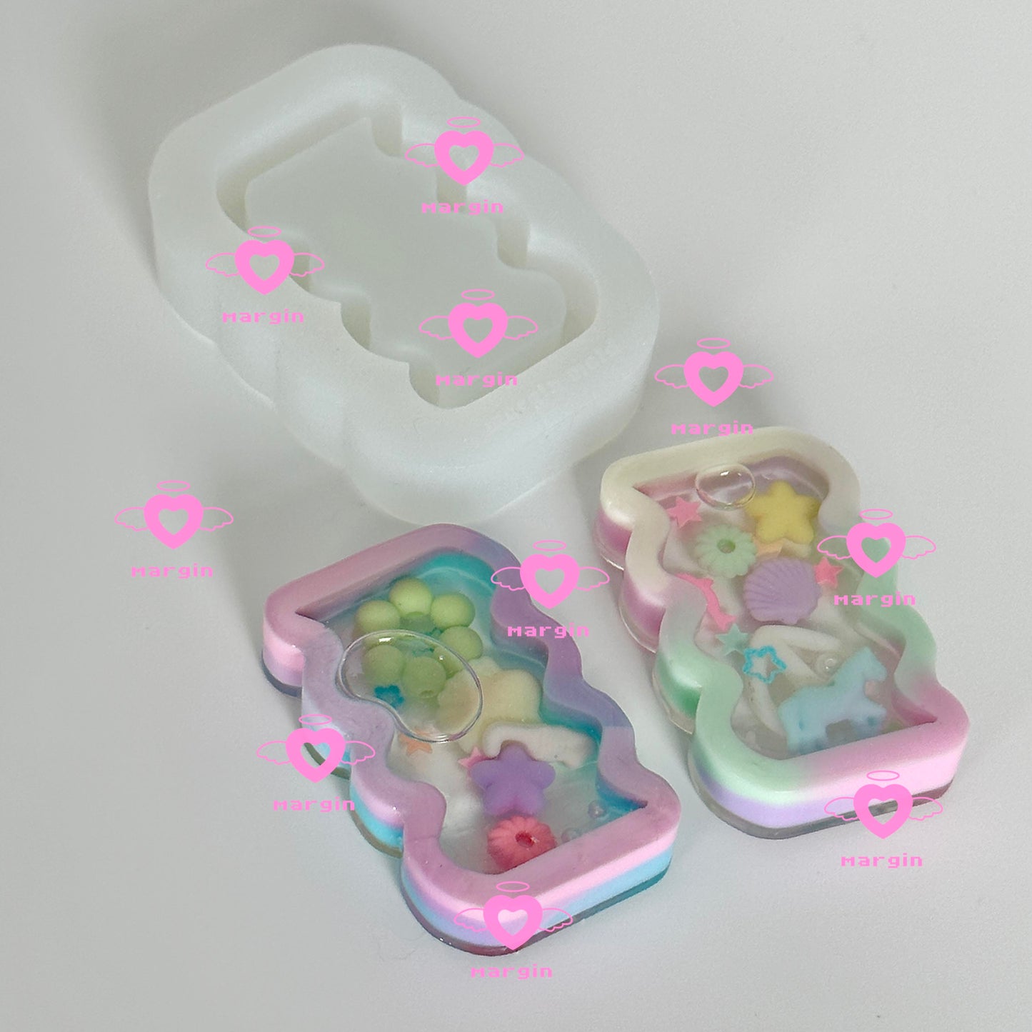 SK018 wavy lined shaker mold, backed, acrylic, shiny