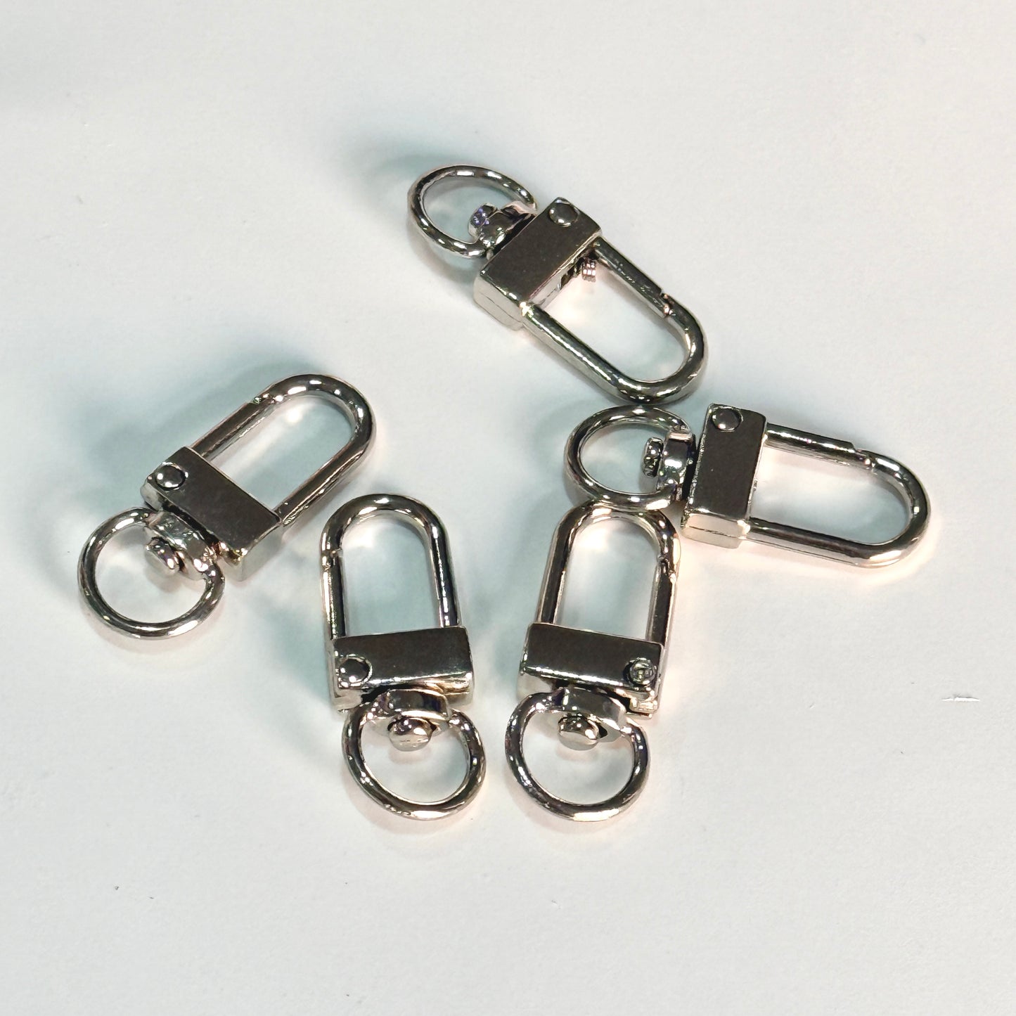 o18 metal clasps for key chains