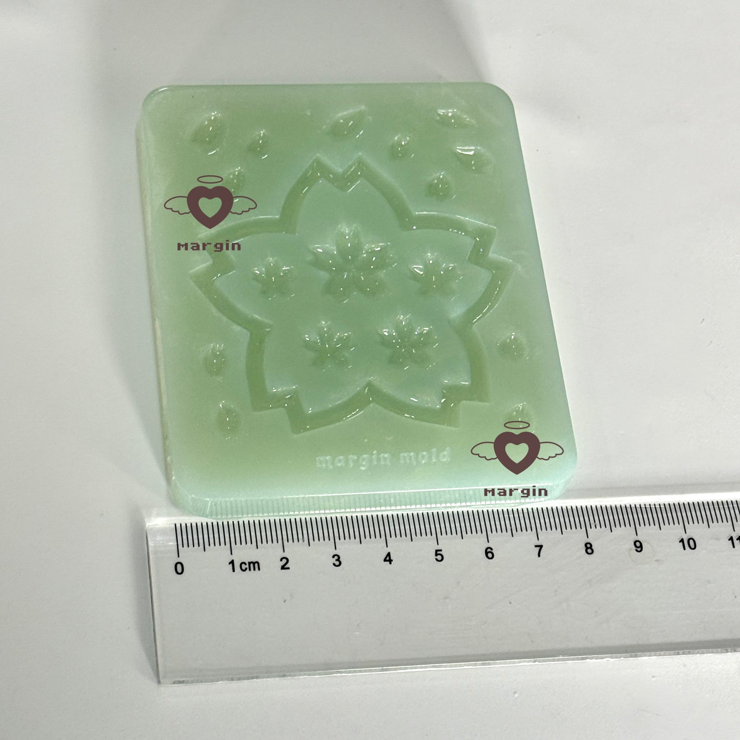 b100ビットモールドサクラビット、3Dプリント、光沢