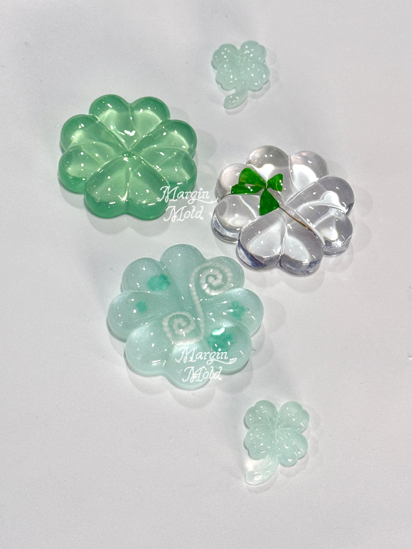k098 3d chubby clover mold, 3d printed, shiny