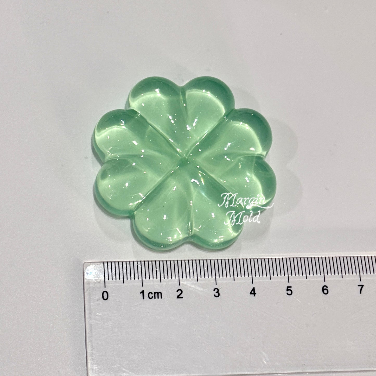 k098 3d chubby clover mold, 3d printed, shiny