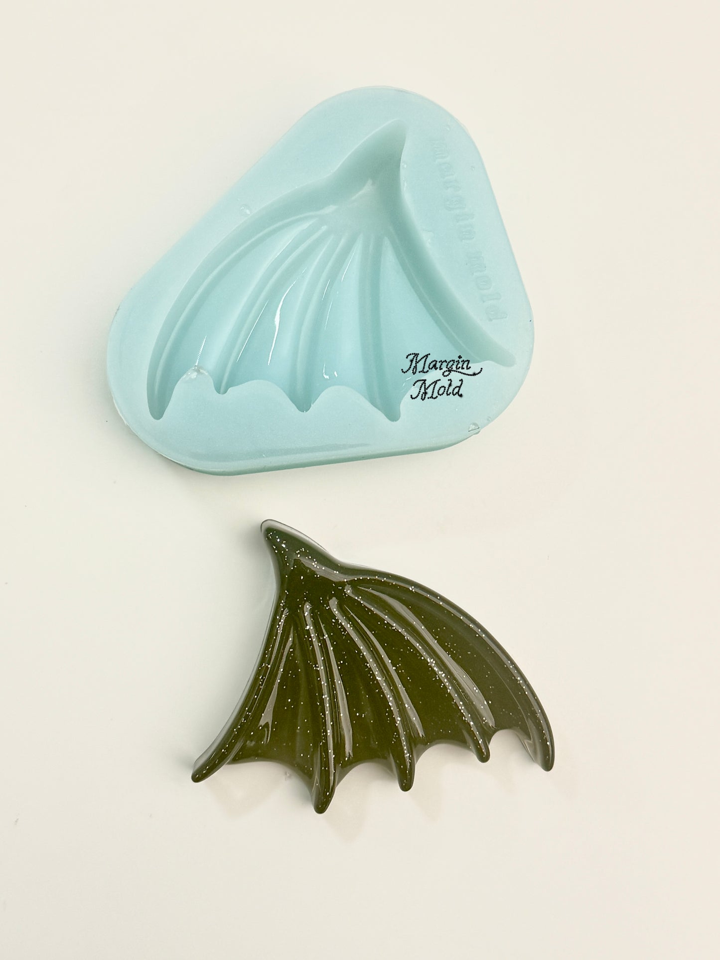 k208 k209 devil wing mold, 3d printed, shiny