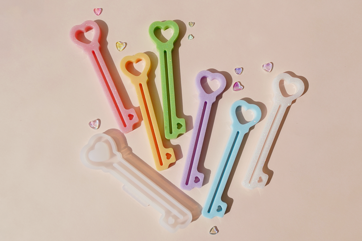 MF11 Mani Land heart key dispenser mold