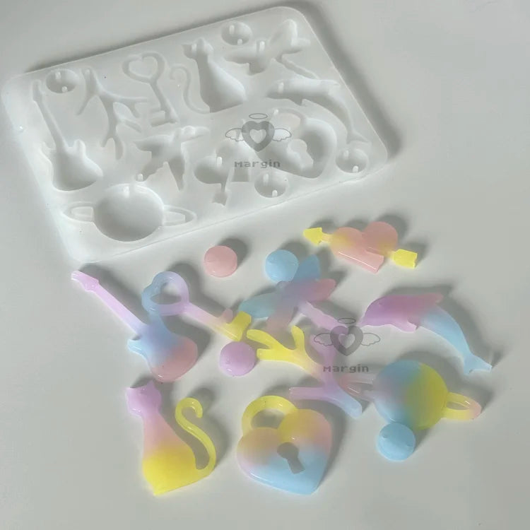 F015 guitar dolphin heart key parts mold