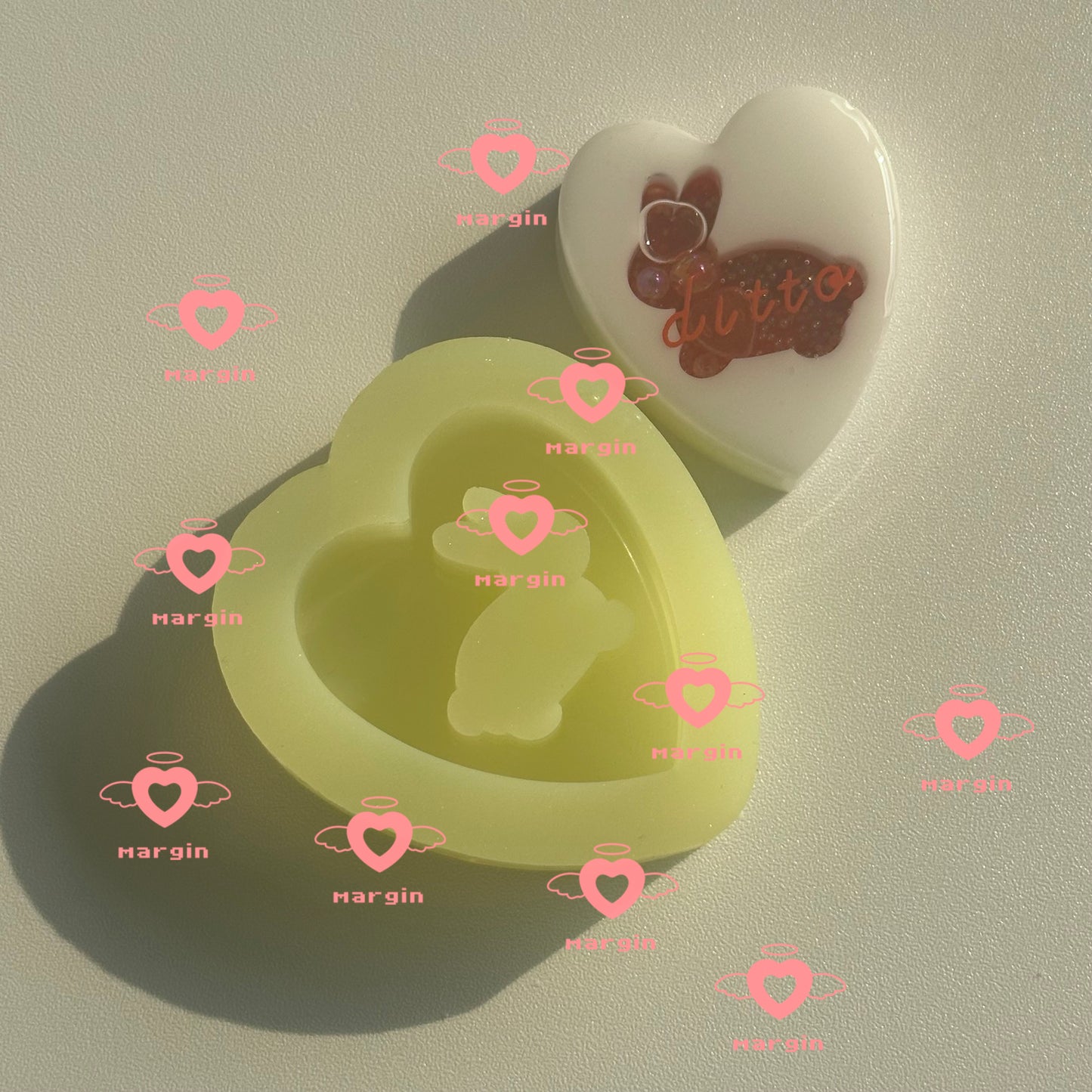 SK126 bunny heart shaker mold, backed, acrylic, shiny